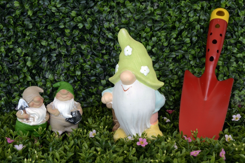 sasu-VINON SUR VERDON-min_garden-gnome-1404358